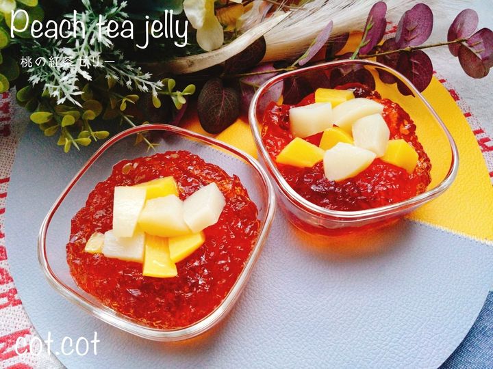 ペットボトルのままプルプルゼリー。桃の紅茶ゼリー