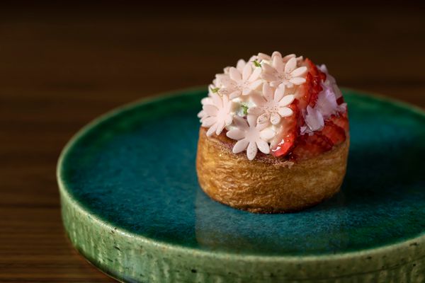 【京都府京都市】カペラ京都に、「京おどり」の開催と春の訪れを祝したケーキやベーカリーが登場！