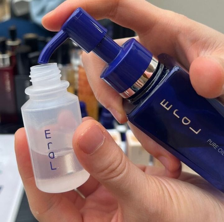 オリジナルオイルでマッサージ