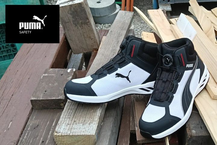 オリーブとブラック＆ホワイトのカラー展開