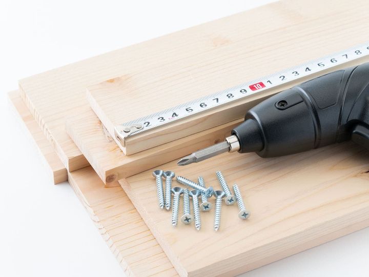 近年挑戦する人も増えているDIYについて、All About ニュース編集部は独自調査を実施。本記事では、東京都在住・32歳女性がDIYを始めた際に購入した商品と、おすすめのバッテリーを実際のエピソードを交えて紹介します。