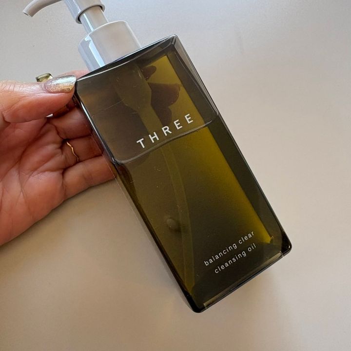 THREE新作、バランシング クリア クレンジング オイル
