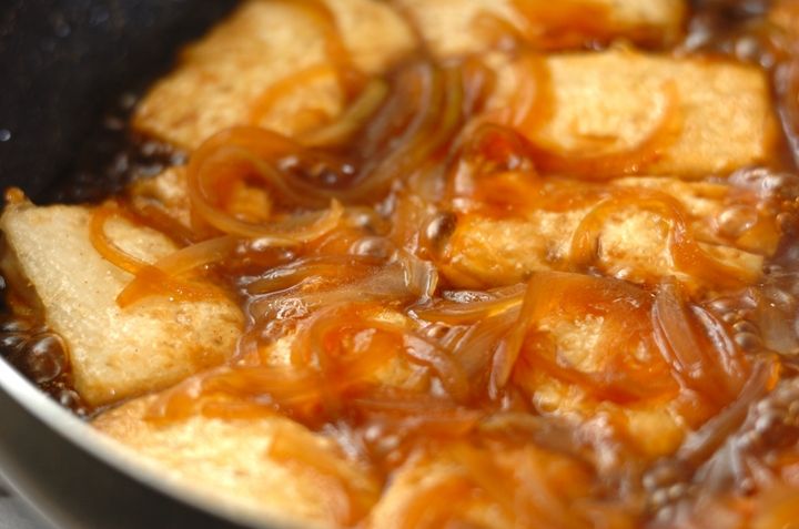 甘辛でご飯がススム！絹ごし豆腐の卵とじ丼の作り方3