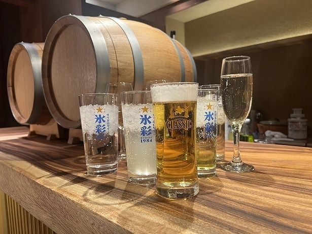 別料金でアルコールも楽しめる