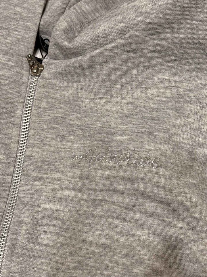 画像: ラメでさりげなく