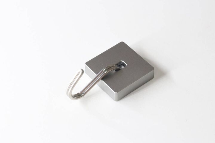 ダイソーのキッチンツールフック ネオジムマグネットのデザイン