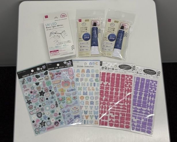 100均でそろえたシールづくりアイテム