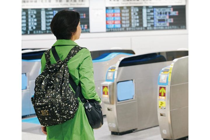 【70歳・ショコラさん】60代からのひとり旅：ツアーにする？ひとりで行く？後悔しない選び方