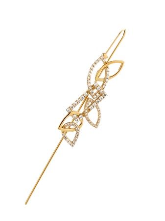 「VARIÉLLE」の新シグネチャー“イヤーフックピアス”登場！軽やかで印象的な耳元へ