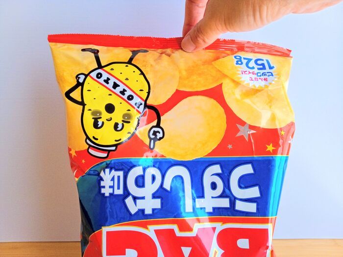 ポテチを最高に楽しくする〈パーティ開け〉の決定版3選。マスターすれば盛り上がること間違いなし♡