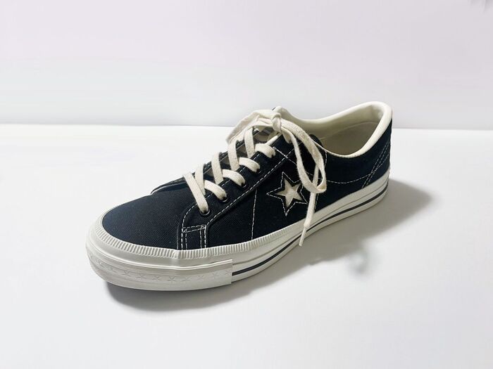 結び方をちょこっと変えるだけで「あら、おしゃれ♡」。今すぐマネしたいスニーカーの靴紐アレンジ3選！