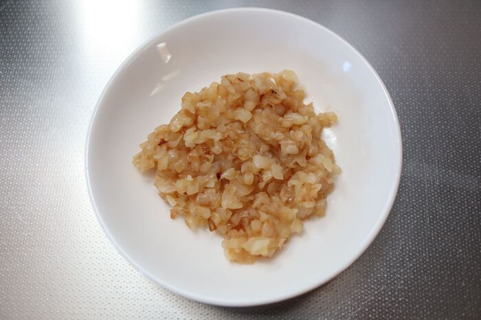 『たまねぎ』は丸ごと冷凍も大正解♡大量ゲットも安心！おいしく保存するコツとは？