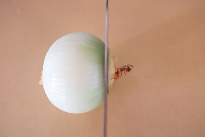 『たまねぎ』は丸ごと冷凍も大正解♡大量ゲットも安心！おいしく保存するコツとは？