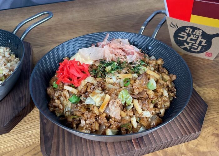 【丸亀製麺】本能を刺激する新メニュー『丸亀うどんメシ』がついに登場！モッチモチで想像以上のおいしさでした…。