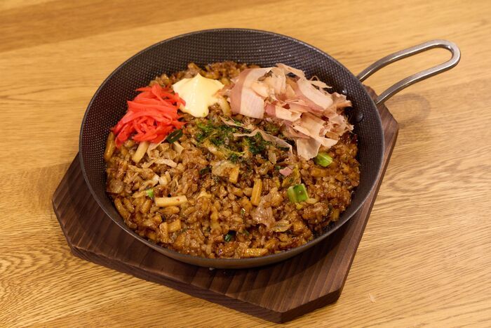 【丸亀製麺】本能を刺激する新メニュー『丸亀うどんメシ』がついに登場！モッチモチで想像以上のおいしさでした…。