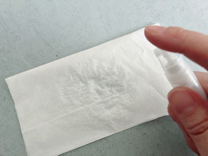 【ダイソー】毎日持ち歩きたくなる「名品」を発見！ミニボトルの中には〈優秀リキッド〉が入っていました！