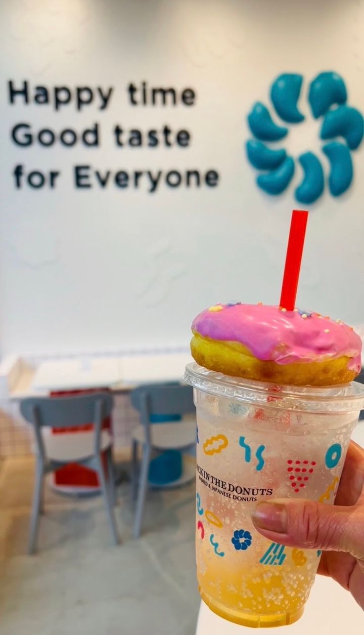 「JACK IN THE DONUTS」のサクラピンク