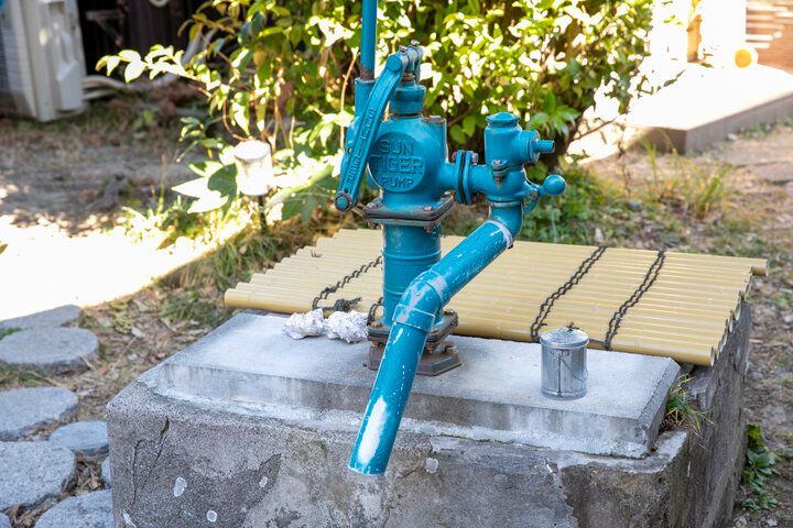 朝一番に「朝ごはん屋楽庵」へ。鎌倉の古民家で玉子焼きとシラスごはんの和定食