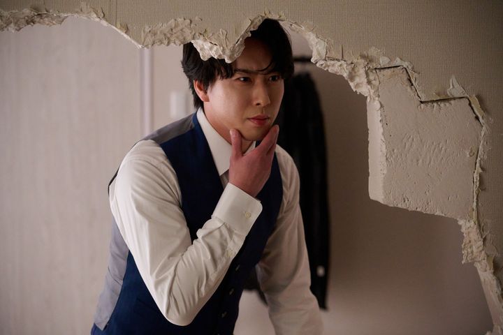 ドラマ『ターミネーターと恋しちゃったら』第2話より （C）テレビ朝日 width=