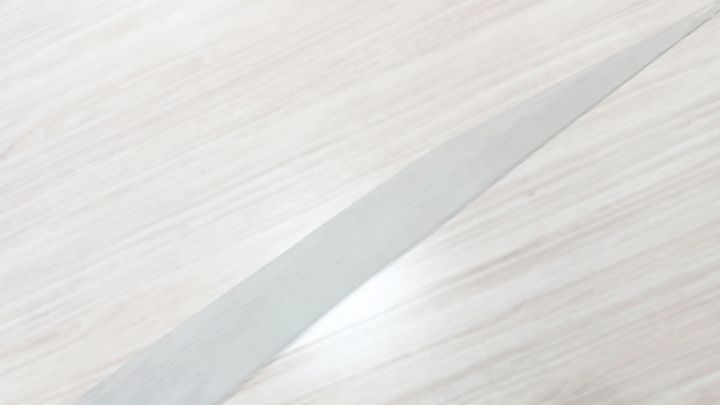 【100均】スチールプレートでDIYが楽しくなる♪カットできるかも検証