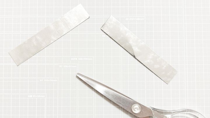 【100均】スチールプレートでDIYが楽しくなる♪カットできるかも検証