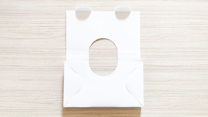 【100均】レジ袋・ポリ袋収納おすすめ8選！たたまなくてOKなものも紹介