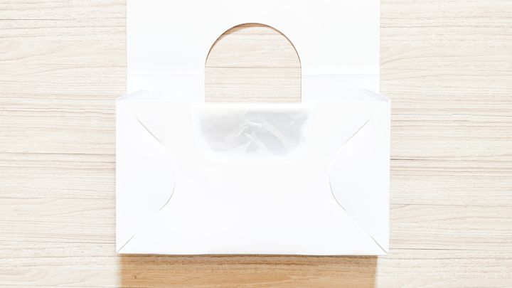 【100均】レジ袋・ポリ袋収納おすすめ8選！たたまなくてOKなものも紹介