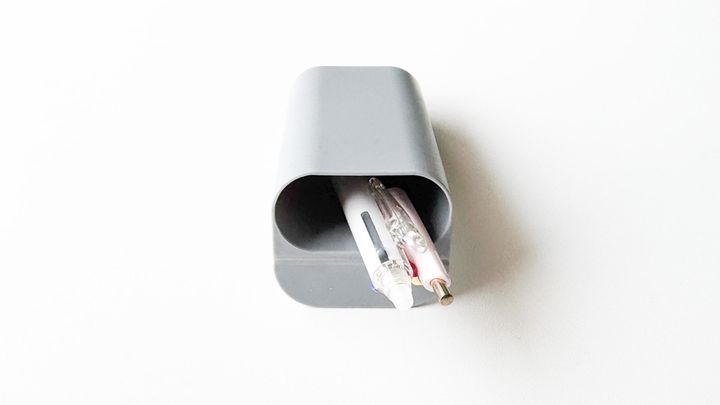 100均のペンホルダーが優秀！売り場も解説【セリア・ダイソー】