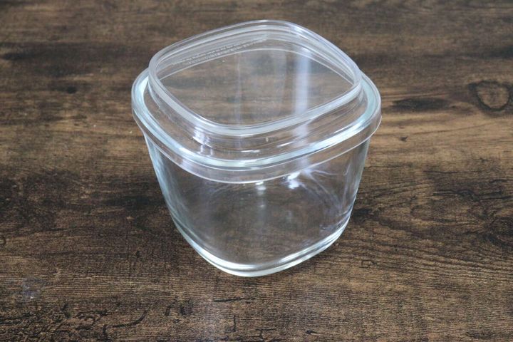 蓋をしたままレンジで使える 耐熱ガラス容器 小鉢型／中