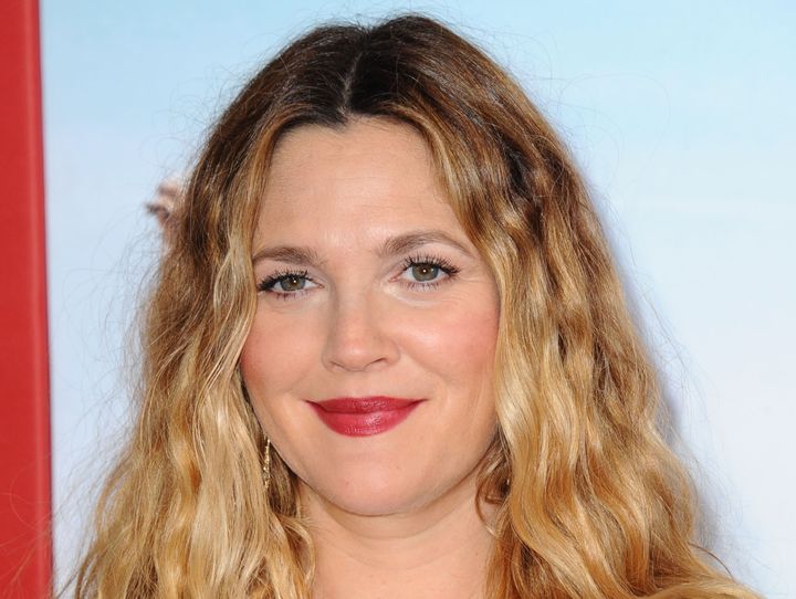 ドリュー・バリモア、産後の体型変化に涙で共感 帝王切開の経験語る （C）AFLO width=