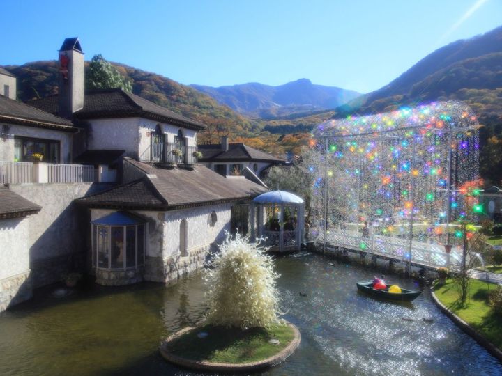 ©箱根ガラスの森美術館