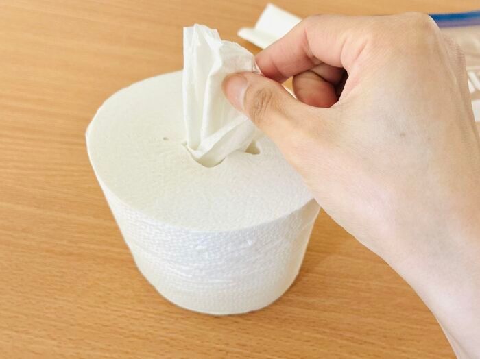 丸ごとカバンに入れるの待って！手軽＆便利な「トイレットペーパー」の持ち歩き方。アウトドアにも大活躍♪