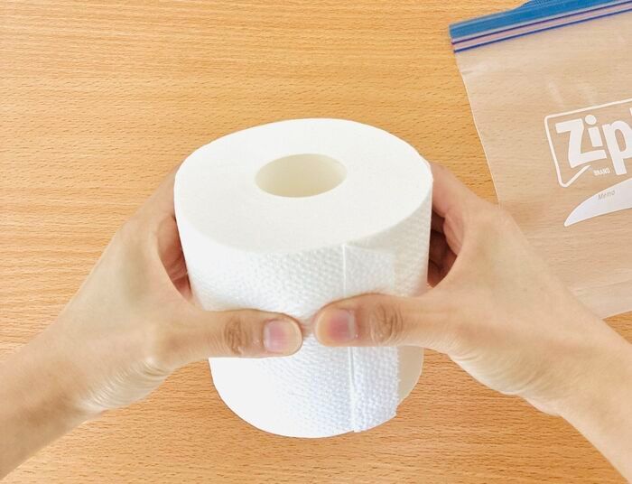 丸ごとカバンに入れるの待って！手軽＆便利な「トイレットペーパー」の持ち歩き方。アウトドアにも大活躍♪