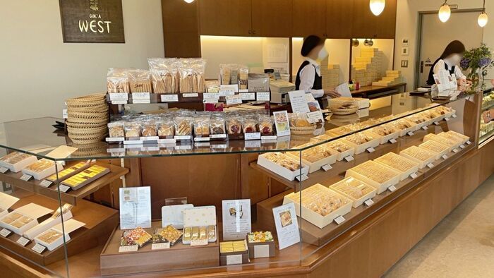 人気の洋菓子がお得に買える！？【銀座ウエスト】の工場直営店へ潜入レポ！