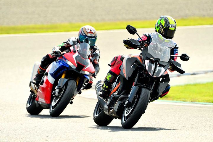 サーキットを走りたい！ でも、どうしたらいいか分からない！ そんな人に贈るサーキット入門ガイド