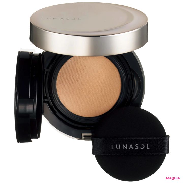 俳優 宮﨑 優さん × ヘア＆メイク 福岡玲衣さんの多幸感メイク ルナソル ラディアントフロウ メッシュコンパクト