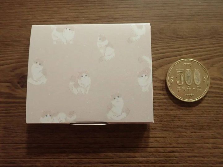 DAISO(ダイソー)：あぶらとり紙(ポップアップタイプ、猫)