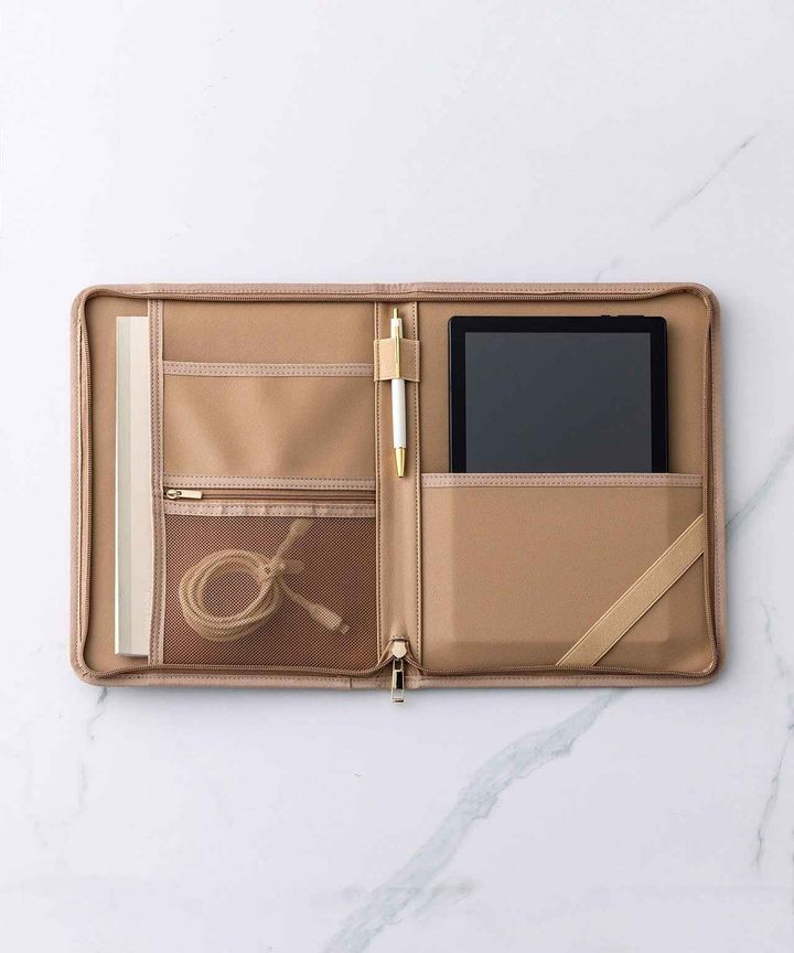 画像1: 出典：3COINS