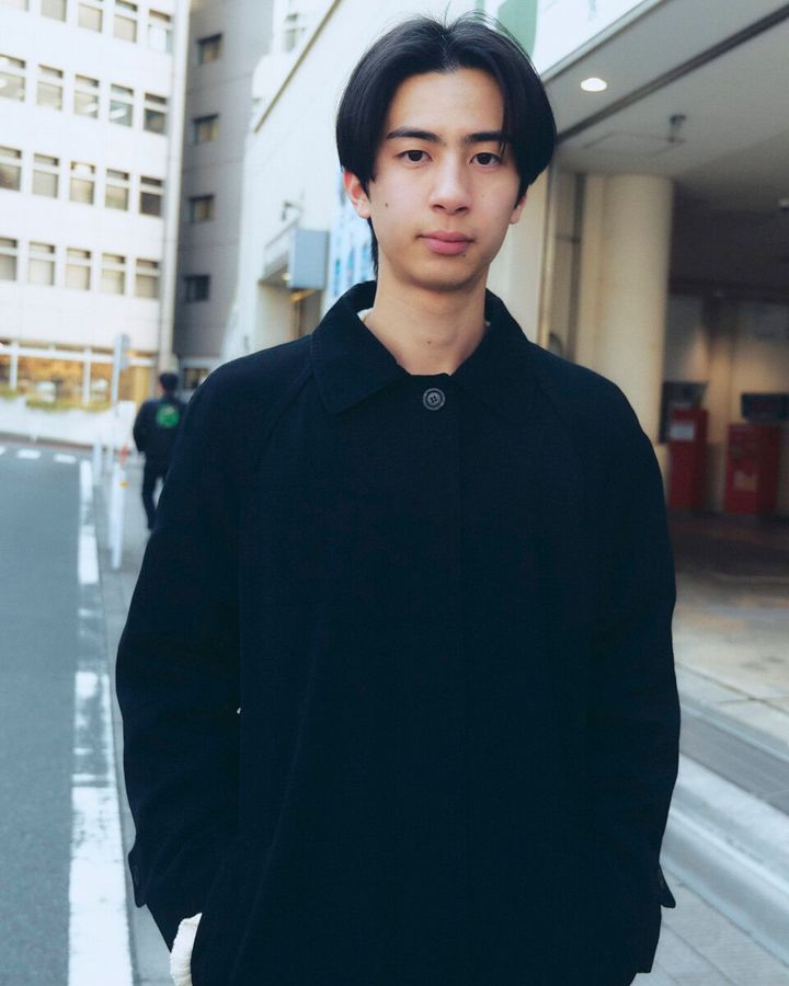 【スナップ】スタイルをさらによく見せるロング丈のコートで大人っぽく