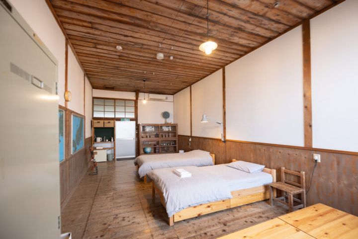 香川県・佐柳島「ネコノシマホステル」宿泊レポート