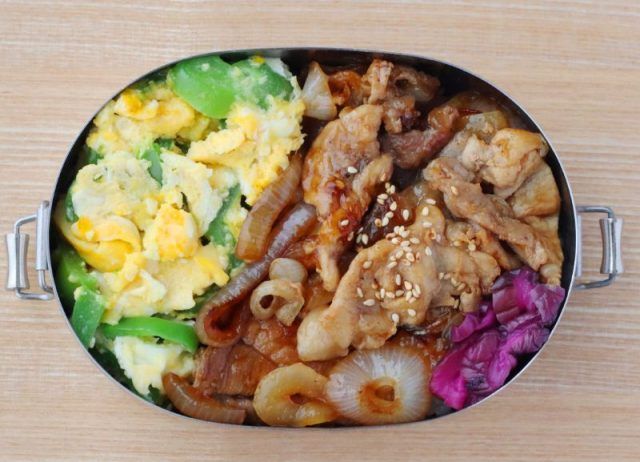 2品弁当の詰め方プロセス