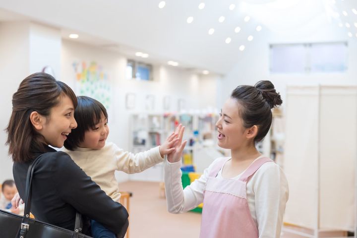 子どもを保育園に上手に預けるコツは？（画像はイメージ）