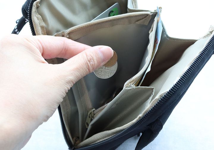 宝島社雑誌付録モノマックス5月号増刊の紀ノ国屋のお財布ショルダーバッグ＆ エコバッグ2点セット5