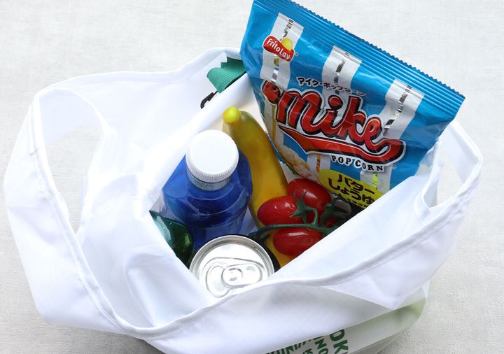 宝島社雑誌付録モノマックス5月号増刊の紀ノ国屋のお財布ショルダーバッグ＆ エコバッグ2点セット9