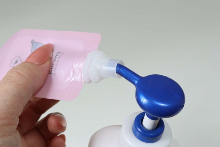 セリア 詰め替えパウチ 10mL 詰め替え方