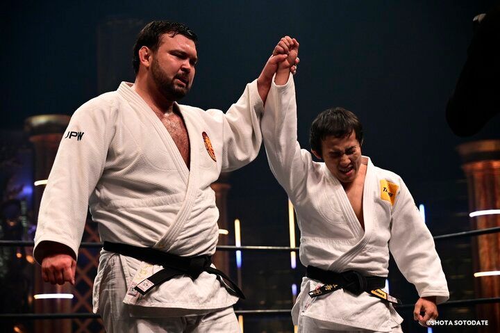 【写真・画像】コムドット・やまと、最高月収を初告白「M-1、25回優勝してるやん！」とろサーモン・久保田ら騒然 1枚目