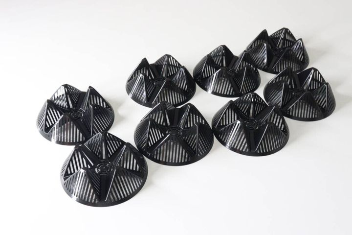 ダイソーの鉢底ネット6cmは8個入り