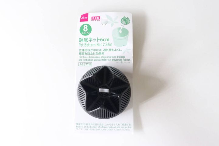 ダイソーの鉢底ネット6cmのパッケージ