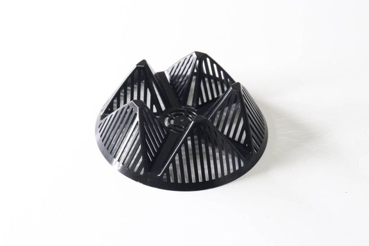 ダイソーの鉢底ネット6cmの立体形状