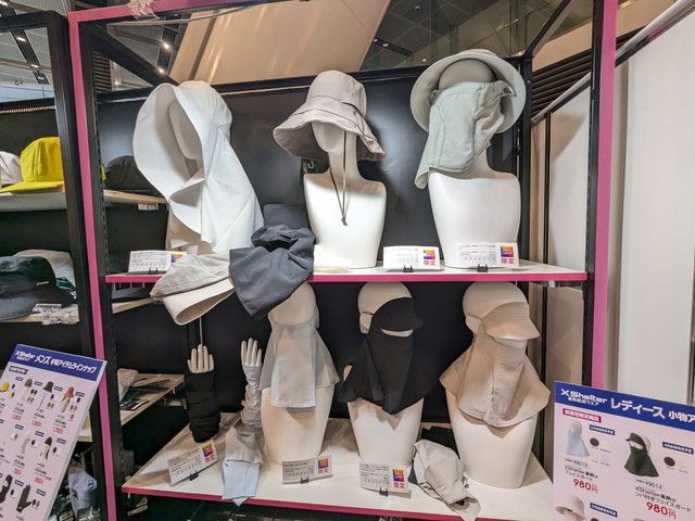 XShelterのハット類